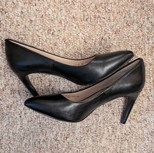 Cole haan leather pumps